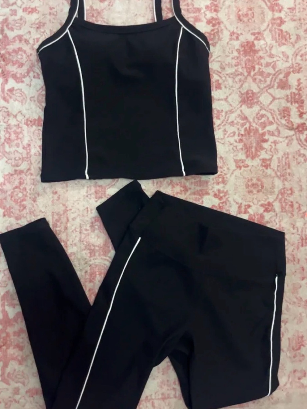 Wilo The Label Tank Top and Legging Set